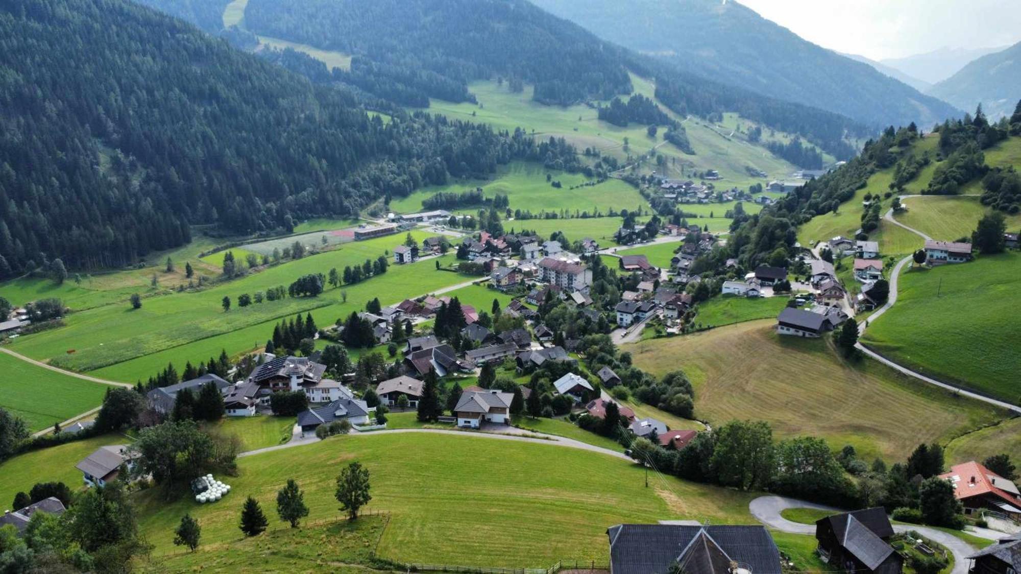 Villa Haus Ilse On Bernsteinweg Bad Kleinkirchheim Exterior foto